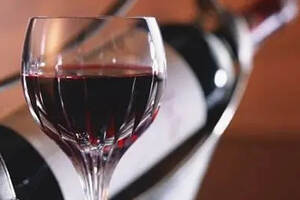 长期喝葡萄酒对身体有好处吗