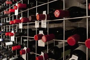 欧洲约十亿库存葡萄酒，将被迫转制为工业酒精