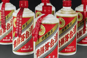 中国白酒也分“一二三线”品牌，一线好酒除茅台五粮液还有这2款