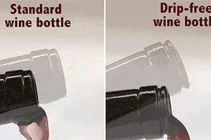 倒酒时，如何避免酒液顺着瓶子流下？