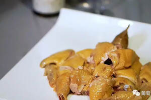 醇味厨房Vol.14 | 广东人的餐桌上，白切鸡为啥总站C位？