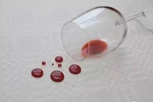 红酒中的沉淀物详解 是否影响健康关键
