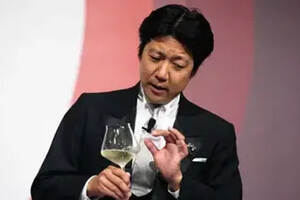 石田博：葡萄酒几乎不会背叛自己的价格！