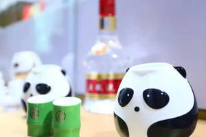 买买买系列：天府大道这条gai上最靓最萌的熊猫来了！