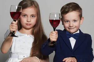 关于葡萄酒，法国8岁小孩比你懂的还多，你信吗？