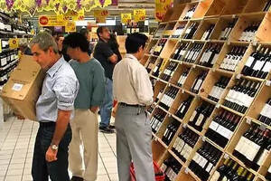 欧餐酒新酒暴涨15%，有进口商称：一旦提价就换供货商！