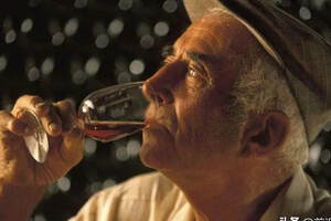 记忆在葡萄酒品鉴中扮演什么角色？品鉴积累的记忆造就葡萄酒专家