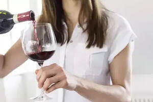 为什么你喝的葡萄酒都是一个味儿？（为什么葡萄酒都是750ml）