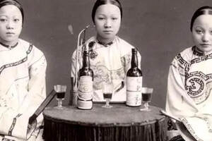 清朝三位姐妹优雅品葡萄酒，不懂红酒没关系，教您如何品鉴葡萄酒