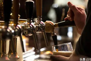 疫情封锁致英国啤酒销售损失82亿英镑