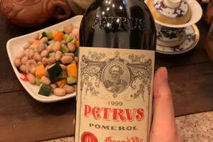 法国最贵红酒--柏翠（Petrus）--红酒之王，你喝了吗？