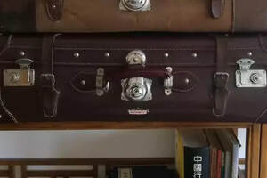 行李箱的大学故事——三代人的感情记录