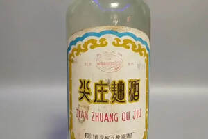 共享五粮液长江大桥品牌的尖庄酒，身上究竟有多少五浪液的影子？