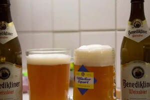 看世界杯配啤酒的你，知道啤酒还分黄啤、黑啤、蓝啤、绿啤吗？