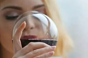 国标修订征求意见，葡萄酒到底要不要标注保质期？