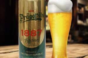 最早的拉格工艺捷克比尔森啤酒，是苦味突出口感清爽的金色啤酒