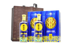 52度洮南香宗师秘酿品鉴级蓝色浓香型白酒500mlx2瓶礼盒装价格多少钱？