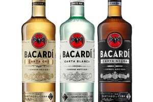 百加得朗姆酒哪个国家的，源自古巴圣地亚哥但总部在英国百慕大