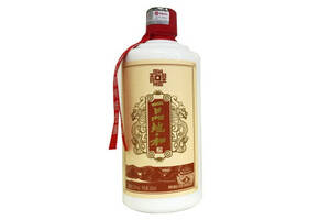 53度贵州茅台镇贺天下一品地和酱香型白酒2瓶礼盒装价格多少钱？