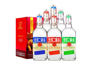 42度永丰牌北京二锅头酒出口型小方瓶红蓝绿瓶国际版500mlx6瓶整箱价格？