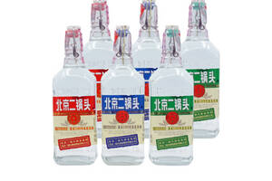 42度永丰牌北京二锅头酒出口型小方瓶红蓝绿标组合500mlx6瓶整箱价格？