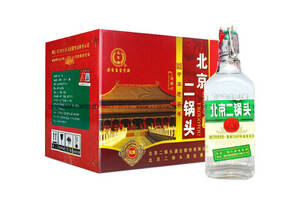 42度永丰牌北京白酒出口型小方瓶绿标500mlx12瓶整箱价格？