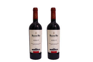 摩尔多瓦米茨MilestiiMici古堡2015年份梅洛半干红葡萄酒750mlx2瓶礼盒装价格多少钱？