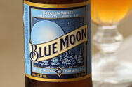 蓝月亮小麦啤酒（比利时蓝月亮啤酒）