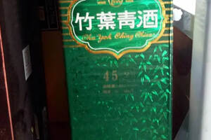 中国一大名酒-竹叶青酒，为何每次只喝一小杯？原因在这里