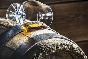 大头品酒：洋酒白兰地产地，哪些产区的酒才能称之为干邑了！