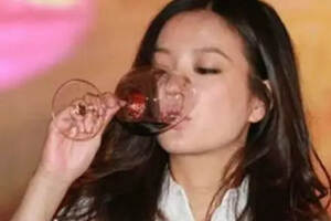 为何中国的有钱人都喜欢购买葡萄酒酒庄？