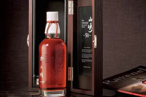 威士忌中的“劳斯莱斯”，一瓶304万！日本威士忌为何深受追捧？