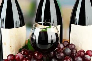 红酒和葡萄酒是一样的吗，有什么不同？