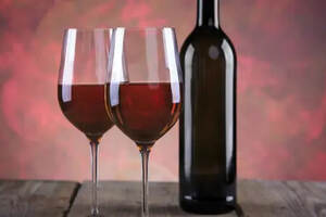 为什么葡萄酒大多不超过16度？酒精度越高越好吗？