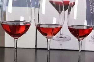 红酒水晶杯和玻璃杯的区别在哪？