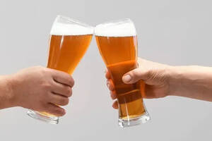 无酒精啤酒前景可观，是企业发展的重中之重