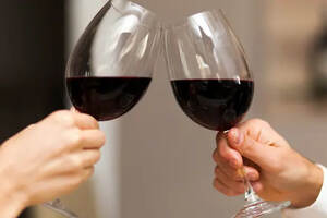葡萄酒礼仪，怎样选一只优雅又有格调的葡萄酒杯