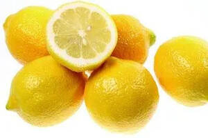 水果酒：有多少人在家自制柠檬酒完全是因为它的功效