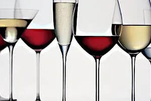 红葡萄酒和白葡萄酒哪个更好喝？