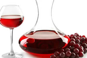超乎想象！你知道多少颗葡萄才能酿造出一瓶葡萄酒吗？