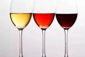 “酒色”之徒，从颜色看透葡萄酒的风格