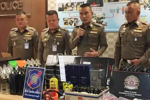马来西亚假酒之王在曼谷被捕，搜出假冒奔富389酒标和多瓶威士忌