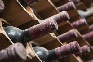 不是每款葡萄酒都适合陈年，只有极少数的葡萄酒具有陈年的潜力