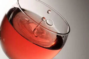 桃红葡萄酒的四种酿造方法，你知道两种算你牛！