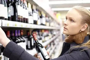 买葡萄酒时，90%的人都会犯这些错误