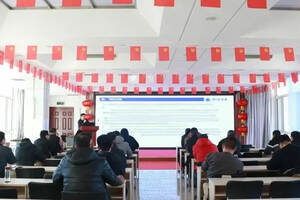 板城酒业2022年承德战区县区龍印部会议圆满举行！
