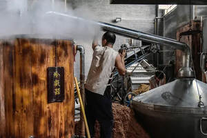 固态发酵法是一种酿酒工艺，其中有4个操作要点，名优酒也不例外