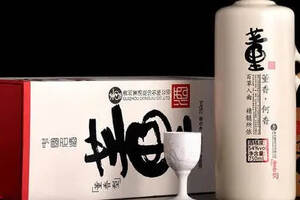 中国八大名酒之一，开瓶能闻到一股臭味，被戏称“酒中榴莲”
