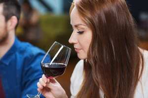关于葡萄酒与食物搭配的简单技巧我们知道多少呢？