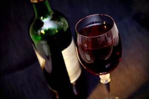 葡萄酒开盖后能可以保存多长时间？